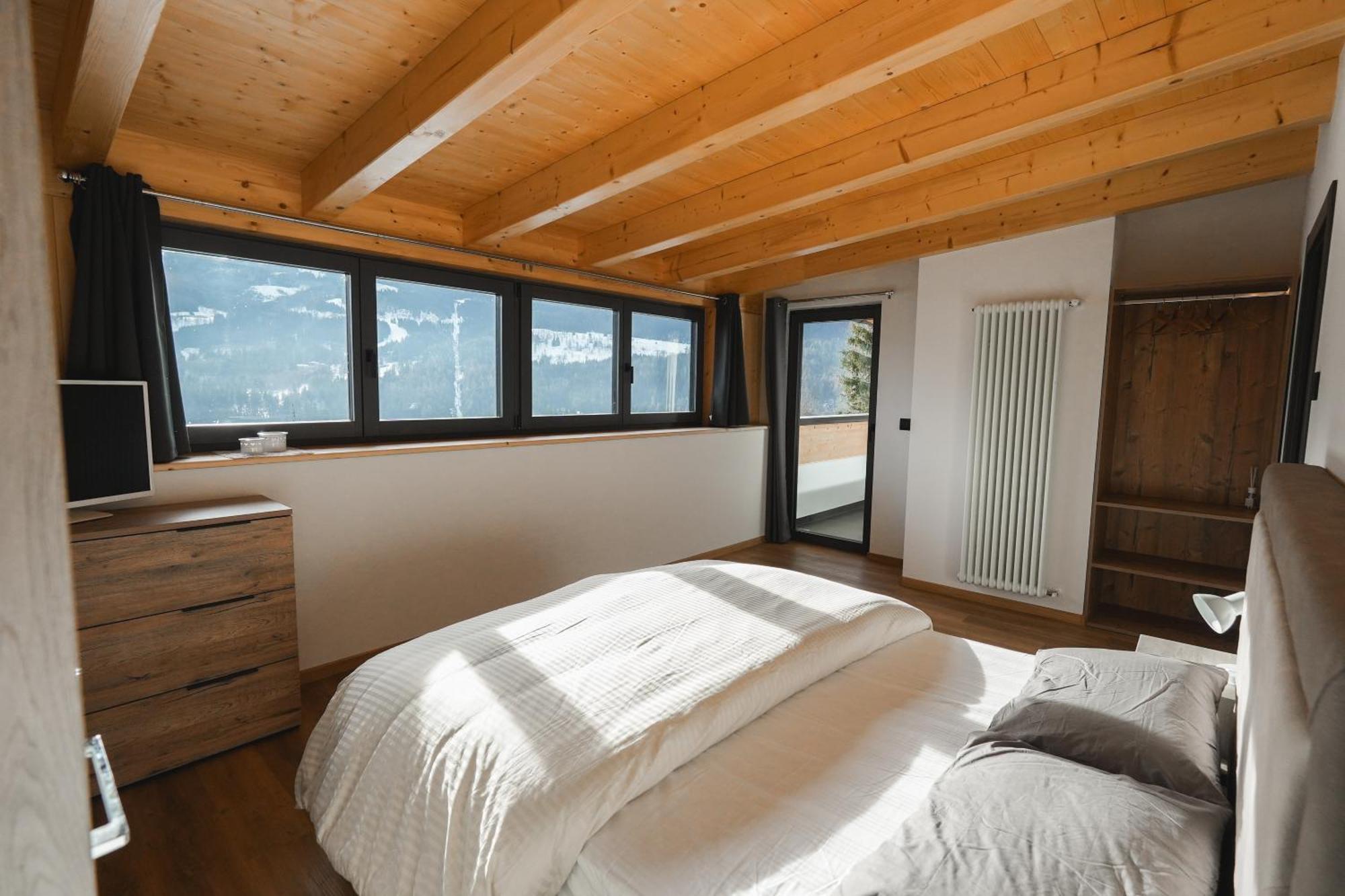 Mountain Deluxe 27 Apartments Con Wellness Cavalese Extérieur photo