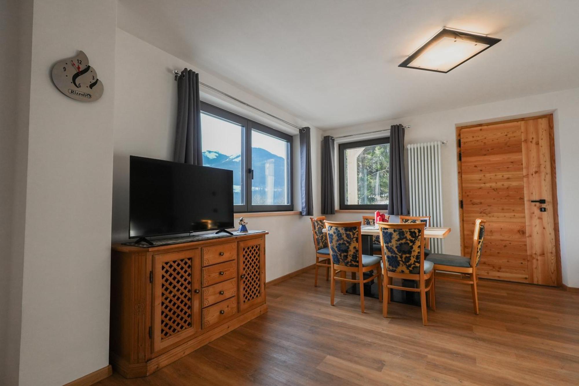 Mountain Deluxe 27 Apartments Con Wellness Cavalese Extérieur photo