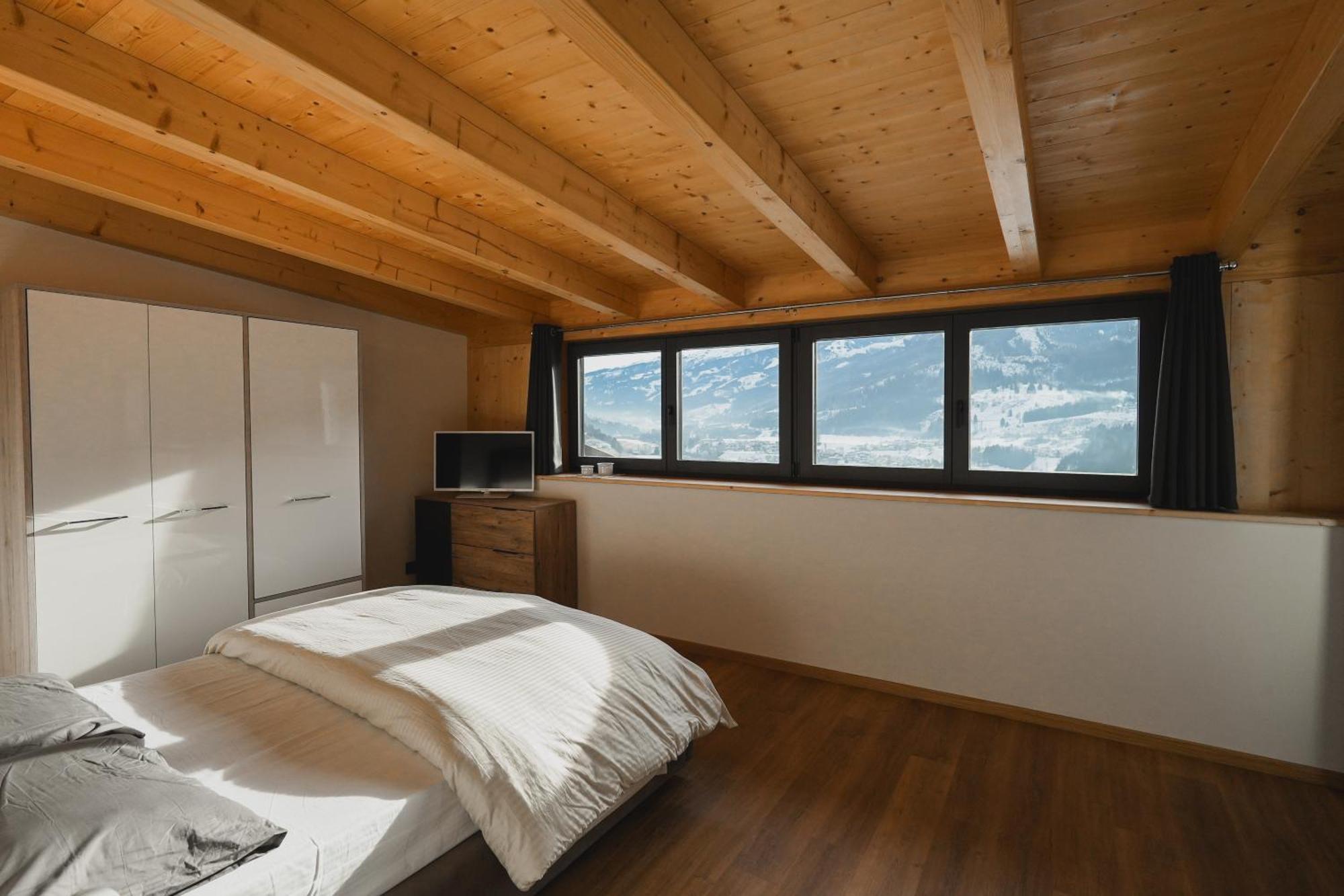 Mountain Deluxe 27 Apartments Con Wellness Cavalese Extérieur photo